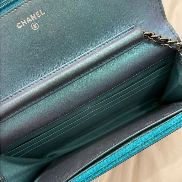 Metallic Chanel Lambskin Wallet on a Chain - Picture 9 of 10